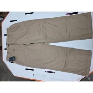 GAP Classic Tan Casual Pants